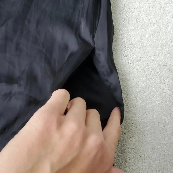 Aritzia Wilfred off shoulder  ruffle satin dress shirt - Picture 8 of 10